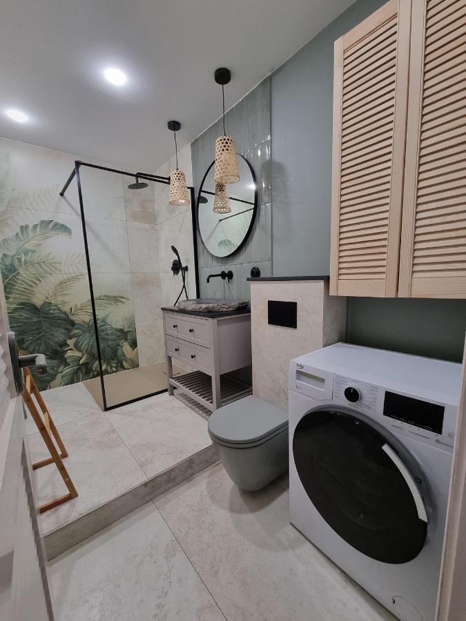 Flamenco Penthouse Sea View & Swimming Pool Apartment ตอร์เรเวียคา ภายนอก รูปภาพ